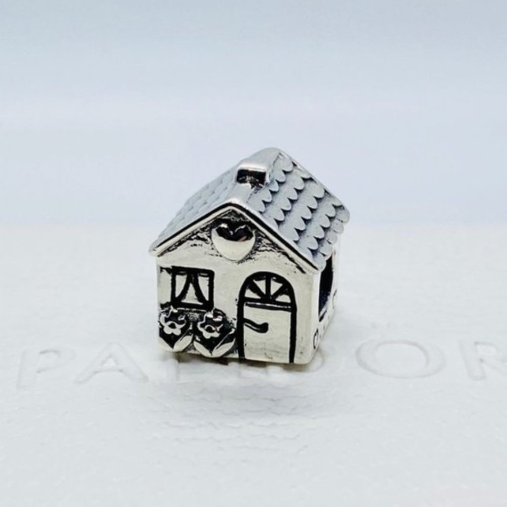 Home, Sweet Home Charm